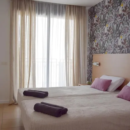 Apartment Design equipped Lloret de Mar